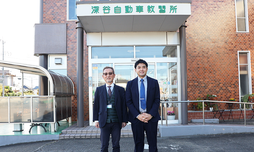 塚越様（左）と弊社・清陀