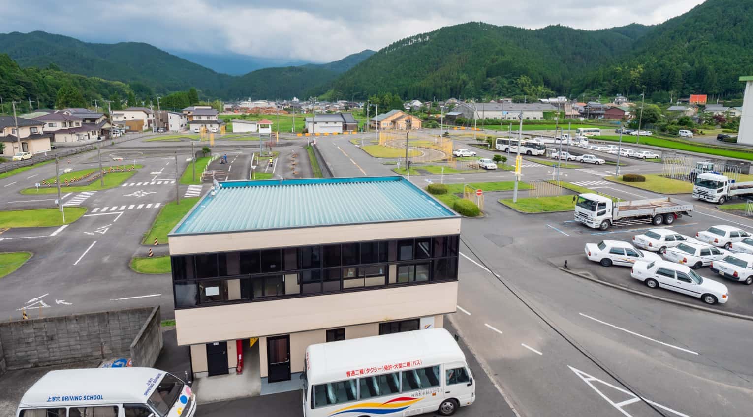 くま高原ドライビングスクール様コース写真