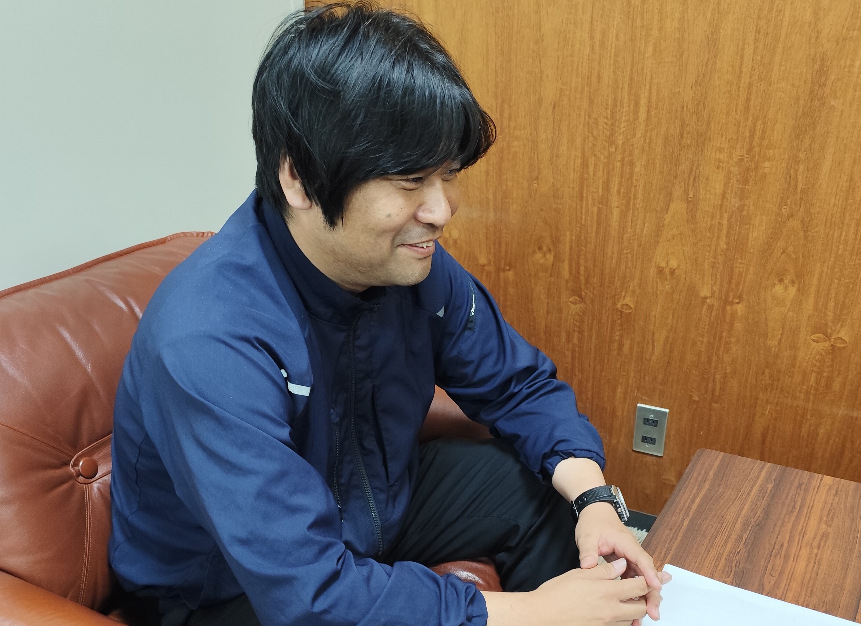 営業兼企業統括　村井 俊介 さん