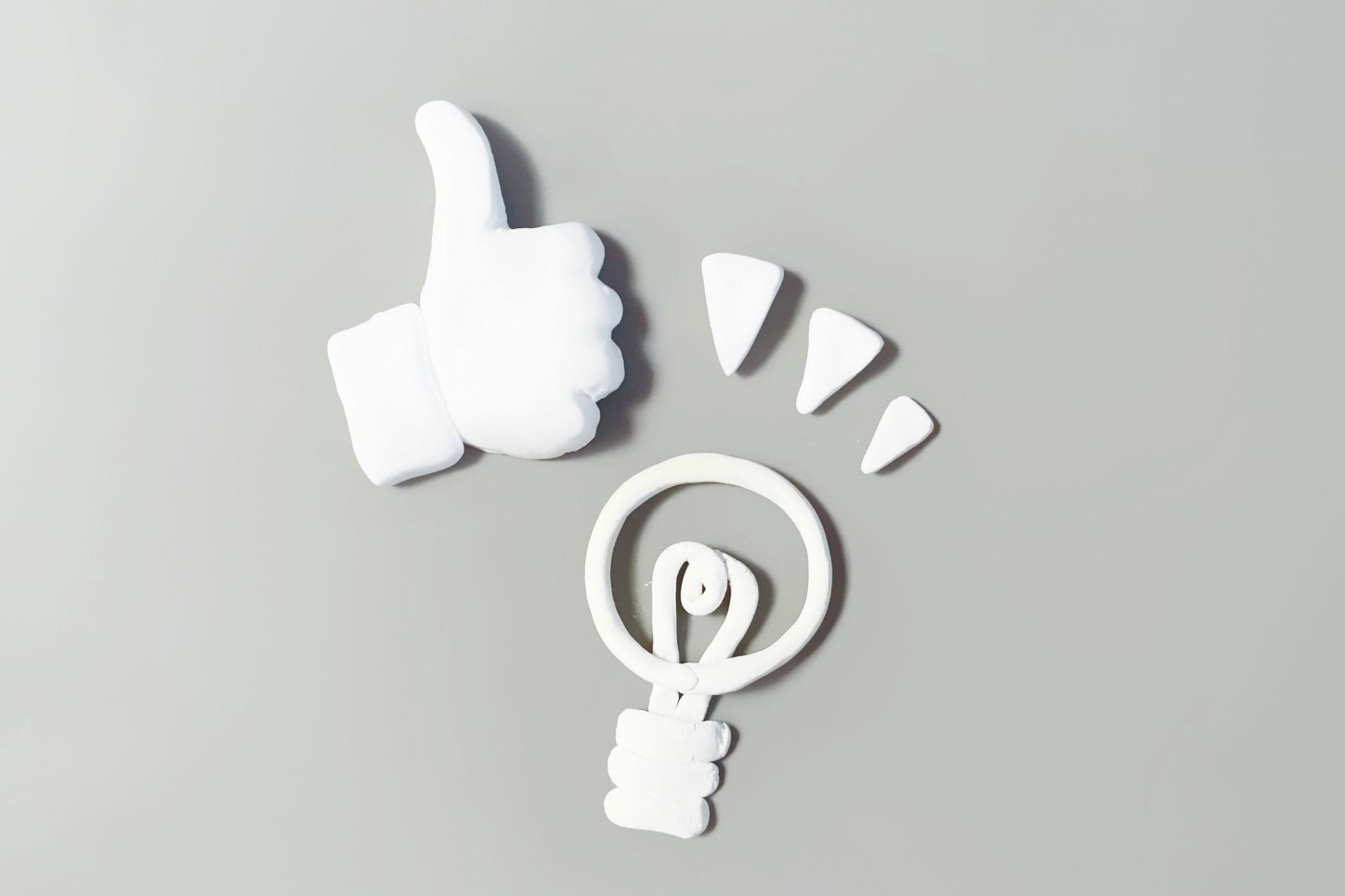 スイミングスクール指導者・運営者必見！進級管理の課題と効率化